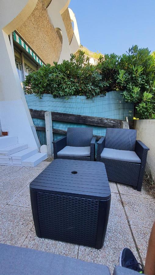 Studio 137 Port Camargue, Piscine, Climatisation, 4 Personnes Льо Гро-дю-Роа Екстериор снимка